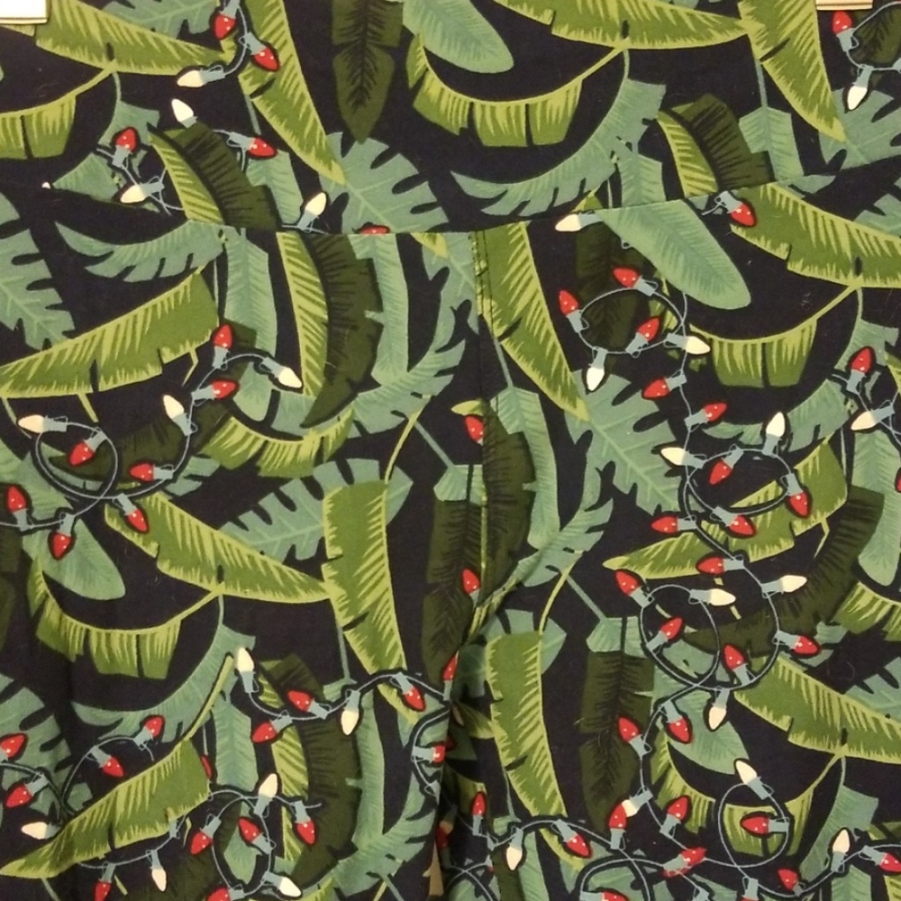 Lularoe Christmas leggings